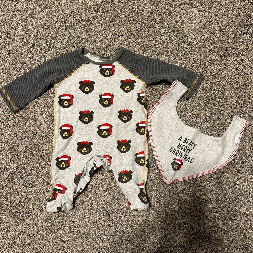Mud pie baby Christmas outfit. Great condition